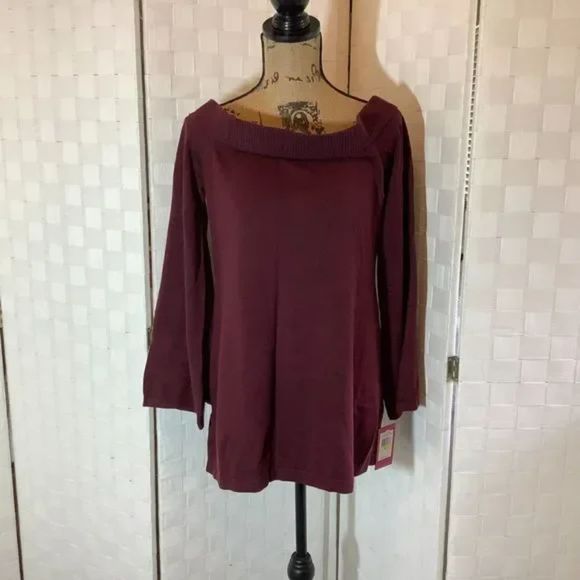 NWT Vince Camuto burgundy sweater size medium - Picture 1 of 7
